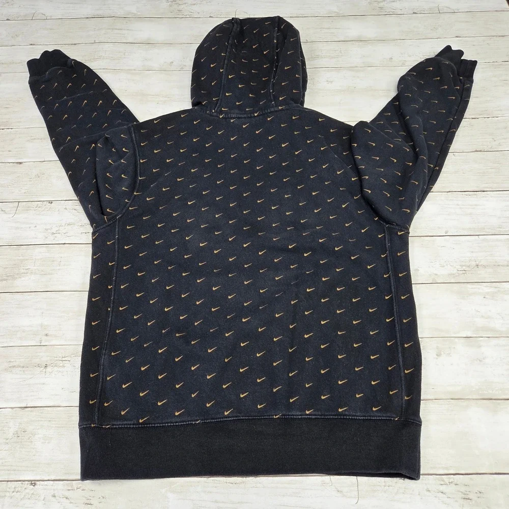 Nike Club Fleece All Over Mini Swoosh Hoodie CJ5405-010 Mens Small Black Gold